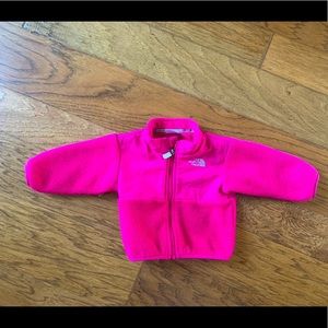 North Face fleece in EUC 3-6 months